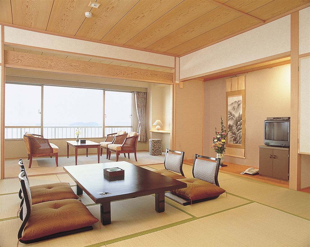 Kaiyoukaku Gamagori Extérieur photo